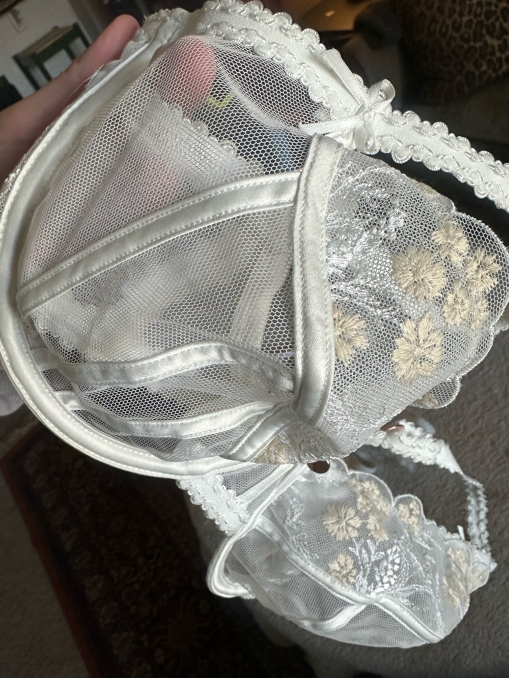 Lounge Lingerie Set - Picture 2 of 7